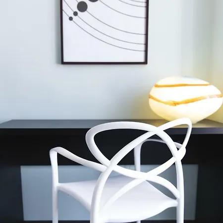 Planet House By Trius Guest house Lisbon