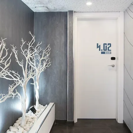 Guest house Planet House By Trius Lisbon