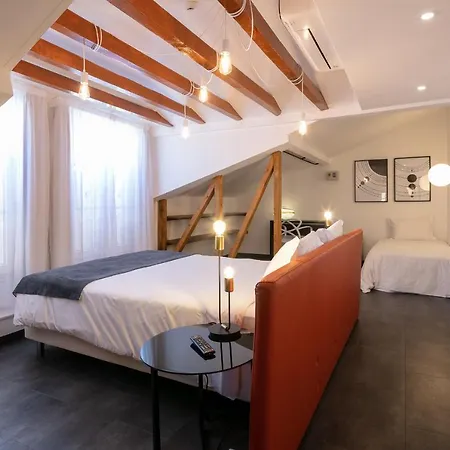 Planet House By Trius 2*