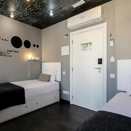 Planet House By Trius Casa de hóspedes 2*